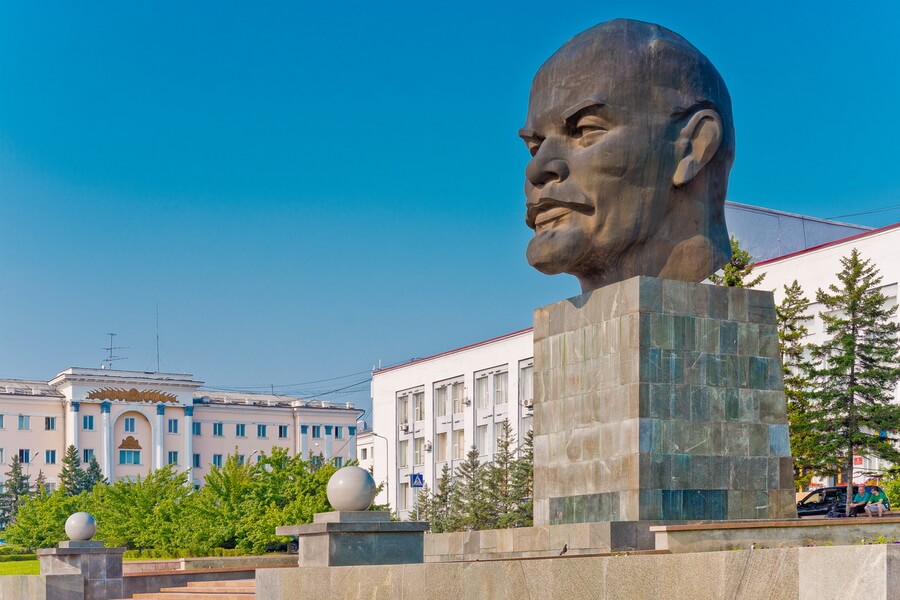 <Байкал>