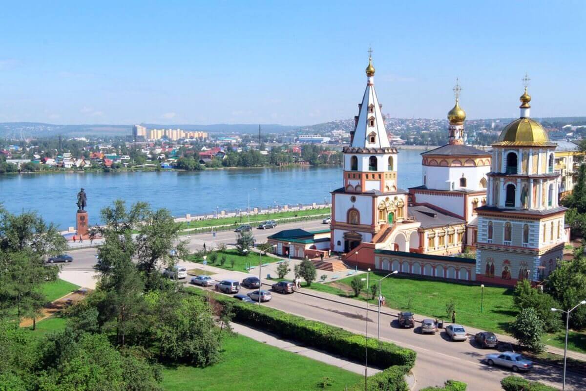Знакомство с Иркутском и Байкалом за один день 